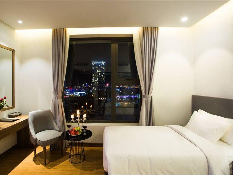 Glamour 4* Đà Nẵng